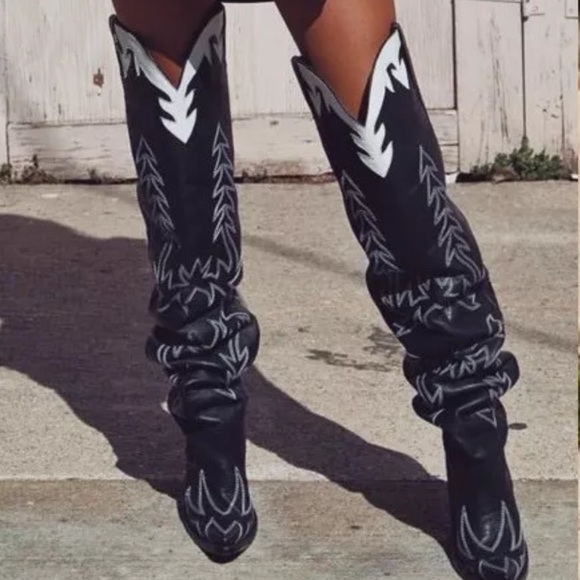 Black and white over the knee western slouchy boot - Picture 2 of 8